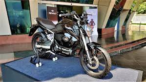 2021 revolt rv400 specifications, review, features, colors, and photos. Revolt Rv400 And Rv300 Price Features And Availability In India Techradar