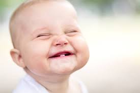 Ab wann schlafen babys auf dem bauch. Ab Wann Krabbeln Babys Baby Keime Fussboden