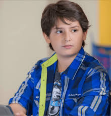 Primero empezarán por una relación pero por problemas se llegan a separar pero el amor siempre gana.❤️. Los Pasos De Emilio Osorio Antes Y Despues Del Exito De Aristemo