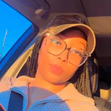 Kayla Simms (@kayla.simms.9) • Facebook