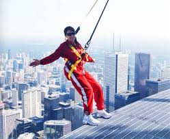 The cn tower is to toronto what the eiffel tower is to paris. The Cn Tower Edge Walk Yummymummyclub Ca