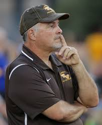 IE Varsity's Week 4 high school football scoreboard and photo gallery