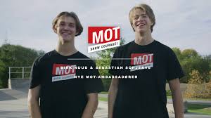 Birk ruud wins men's ski big air gold. Birk Ruud Og Sebastian Schjerve Er Mot Ambassadorer Youtube
