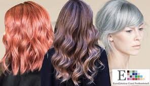 La ricrescita dopo la tinta cambia colore e a fare capolino dalle radici sono capelli bianchi e grigi. Capelli Perche Il Colore Non Copre I Capelli Bianchi Leggi Qui Estetica Italiana Centro Estetico Parrucchieri Kiss Capelli