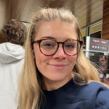 Eva Allen (@the_golden_rat)