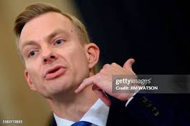 11,806 David Holmes Photos & High Res Pictures