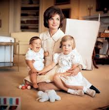 Caroline kennedy has three children with her husband edwin schlossberg: Lovely Photos Of Jacqueline Kennedy With Her Children At The White House In 1961 Vintage Everyday