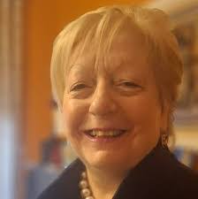 Teresa Rondinelli's Instagram, Twitter & Facebook