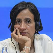 Presidente de Colombia pide renuncia de todo su gabinete en medio de crisis  de gobierno