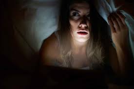Duh, sakit punggung bisa jadi tanda ketempelan jin. Merinding Ini Tanda Tanda Di Rumah Kamu Ada Hantu Okezone Lifestyle