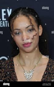 Eleonora brown immagini e fotografie stock ad alta risoluzione