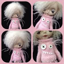 A list of free online knitting patterns for your girls <3 neo blythe basic k. Monster Sweater For Blythe Knitting Pattern By Pollymakes