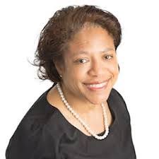 Laura Swain's Instagram, Twitter & Facebook