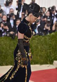 Find this pin and more on beauty and hair by daniellemaria13. More Pics Of Katy Perry Beehive 13 Of 28 Katy Perry Lookbook Stylebistro