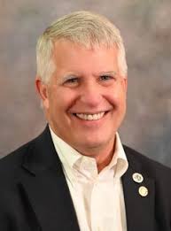 Mitch Meredith's Instagram, Twitter & Facebook