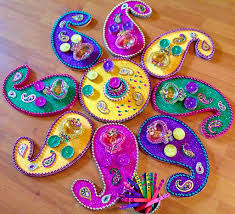 Hand Made Mehndi Plates In Vibrant Purple Green And Yellow See My Facebook Page Www Facebook Com Mehnditr Bridal Bands Wedding Item Wedding Invitation Design