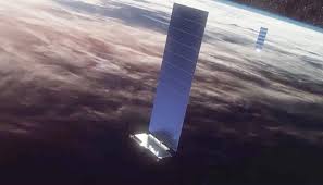 A mini satellite dish with a mounting tripod and a wifi router. Spacex Engineers Flash Some Facts About Starlink Satellites