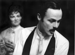 Finding love at The Threepenny Opera