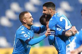 Lorenzo insigne cavaliere omri is an italian professional footballer who plays as a forward for serie a club napoli, for which he is captain. Serie A Ssc Napoli Lorenzo Insigne Has Arrived At The Sport Center