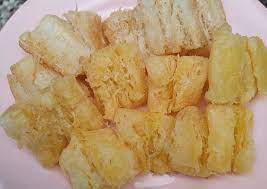 Jenis kue kering dengan bentuk bulat ini memang paling pas dihidangkan saat hari raya lebaran. Cara Membuat Singkong Goreng Merekah Untuk Pemula
