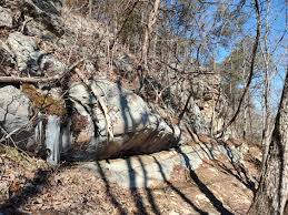 Appalachian Irishman: House Mountain Hike 198, 1-22-2025: Icicles, Mud,  and Snow! (published 1-23-2025; article 515)