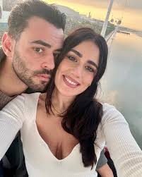 Sara Manzo (@sara.manzo) • Instagram photos and videos