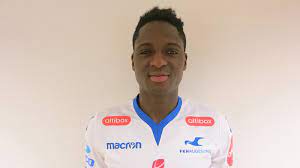 25 yaşındaki nijeryalı david akintola sağ kanat oyuncusudur. Akintola Klar For Fk Haugesund Haugesund