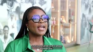 Derrick Fuller's Instagram, Twitter & Facebook