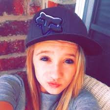 Macie Davis from Cotter High School