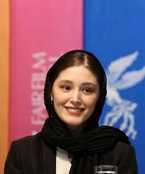 فرشته حسینی مهاجرت کرد+ عکس جنجالی