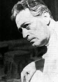 Amintiri din teatrul romanesc: April 2015