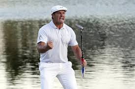 Open champion nearly derailed in an opening round bryson dechambeau plays his shot from the seventh tee during the third round of the u.s. Long Hitting Dechambeau Benefits From Skillful Putting