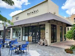 Snuggled in the eastern end of coral gables' famous miracle mile, this hillstone outpost has been serving its patrons. Zoning Code Update Could Make Miracle Mile Taller Gables Insider