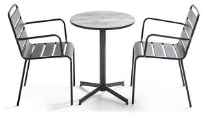 Le nombre de convives, la matière du salon, la forme de la table ambiance et style recherché : Salon De Jardin Bistrot 2 Places Plateau En Ceramique Effet Bois Tivoli