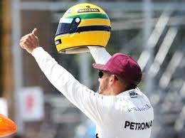 Ayrton senna helmet 1993 ayrton senna 1991 helmet ayrton senna 1988 helmet. Hamilton Mit Spezialhelm Senna Hat Mich Dazu Inspiriert Formel 1 Zu Fahren