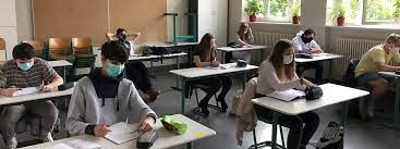 Die bundesbildungsministerin spricht sich dafür aus, dass schüler masken tragen sollen. Schulen In Thuringen Maskenpflicht Im Unterricht Nicht Vorgesehen Mdr De