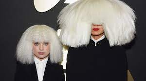 Jūs iespējams esat saskāries ar grāmatveža darba kvalitātes problēmām savā uzņēmumā, lai atrisinātu šo problēmu. Adoptivsohn Bekommt Zwei Kinder Sia Wird Zweifache Oma Promiflash De