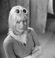 Sylvie vartan est une chanteuse française d'origine bulgare née le 15 août 1944 à iskretz (bulgarie) biographie enfance sylvie george vartan naît à iskretz, un village situé dans la chaîne du grand. File Sylvie Vartan Frans Zangeresje Getrouwd Met Johny Hallyday Bestanddeelnr 918 9046 Jpg Wikipedia
