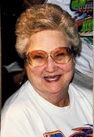 Billy Hellums's Instagram, Twitter & Facebook