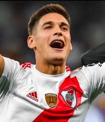 Qué lindo tener 23 años y ser futbolista profesional