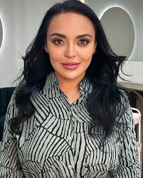 Doris Velázquez Makeup artist & HairStylist