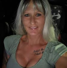 Sherry Lin's Instagram, Twitter & Facebook