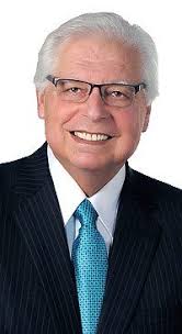 Thomas Panza's Instagram, Twitter & Facebook