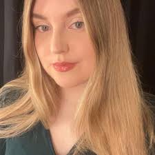 I'm looking for a team that is active, I play every day now and take part  in every team challenge and give lives to my team everyday😊