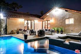 Steve austin homes was founded in 2003 and quickly became a premier custom home builder for the what we love most about our house is the attention to detail. Stone Cold Steve Austin Advertising Stunner Of A Household In Marina Del Rey Sbc Home