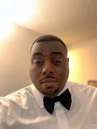 Just a kid from Brownsville trying to make my momma Gwendolyn Dunham and  pop Robert Reynolds Sr. proud… Humbled to know that my work has made a  difference…. See y'all tonight 🙌