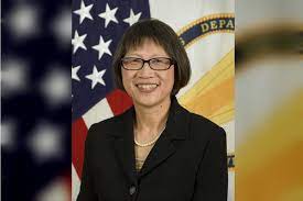 徐若冰 （英語： heidi shyu 1953年9月28日 － ）生于 中华民国 台北 ，2011年至2016年担任 美国陆军采购，物流和技术助理部长（英语：united states assistant secretary of the army for. Abymjpltgqdnxm