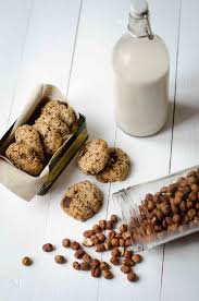 Lait De Noisettes Maison Et Biscuits A L Okara Vegan Lait De Noisette Biscuits Noisette