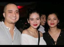 Angel and longtime partner neil arce have exchanged i do's in a civil wedding ceremony as seen in the photos shared by official photographer niceprint photography on instagram. Bela Padilla Reacts To Neil Arce Angel Locsin Engagement Pressreader