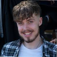 Jonathon Mitchell's Instagram, Twitter & Facebook